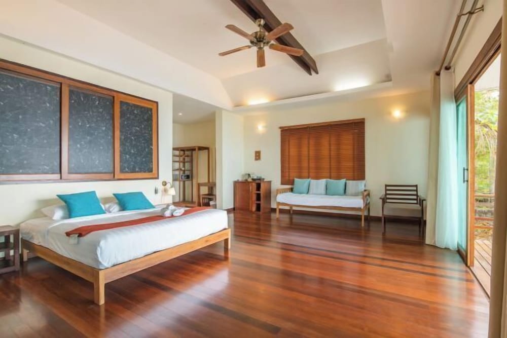 Pawapi Beach Resort 24/45