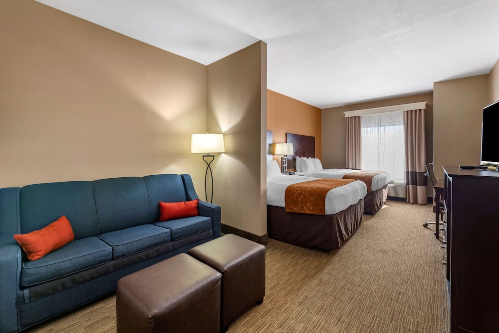 Comfort Suites Perrysburg - Toledo South 35/49