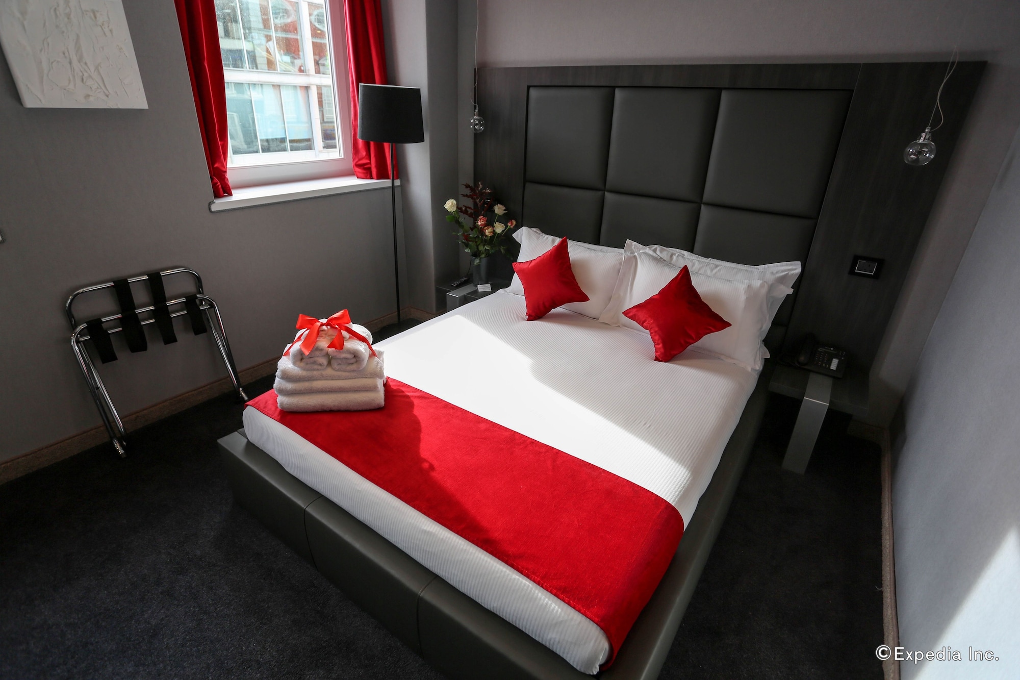 غرفة قياسية مزدوجة، The Bryson Hotel 10/10
