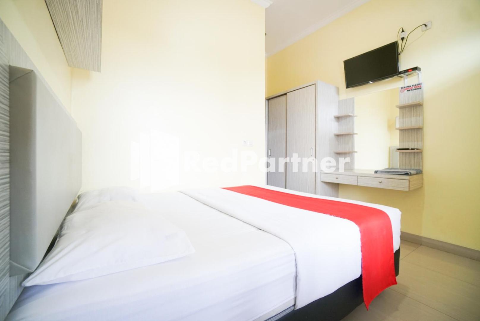 OYO 3964 Indah Residence Syariah 14/47