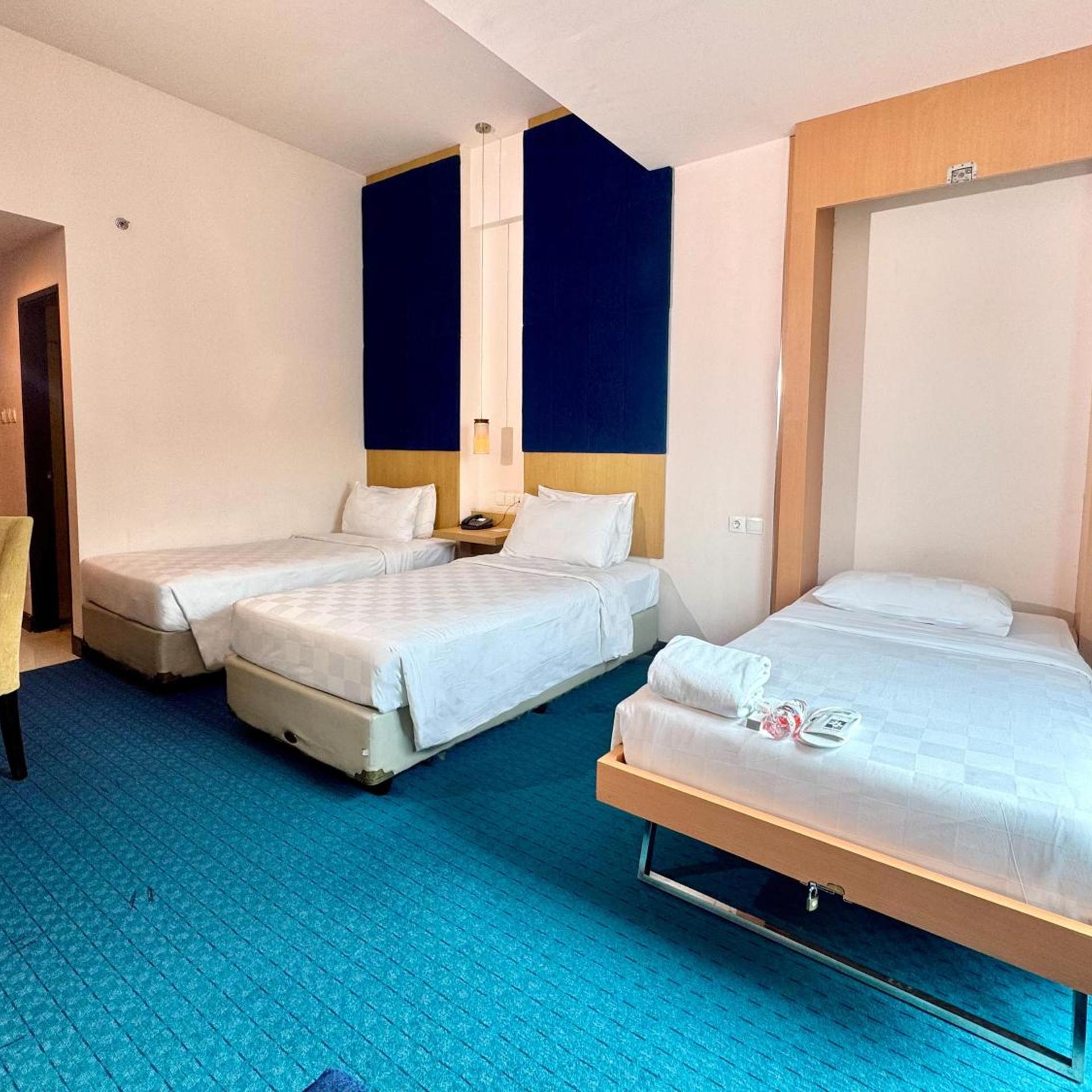 Grand Deluxe Premier Triple Room