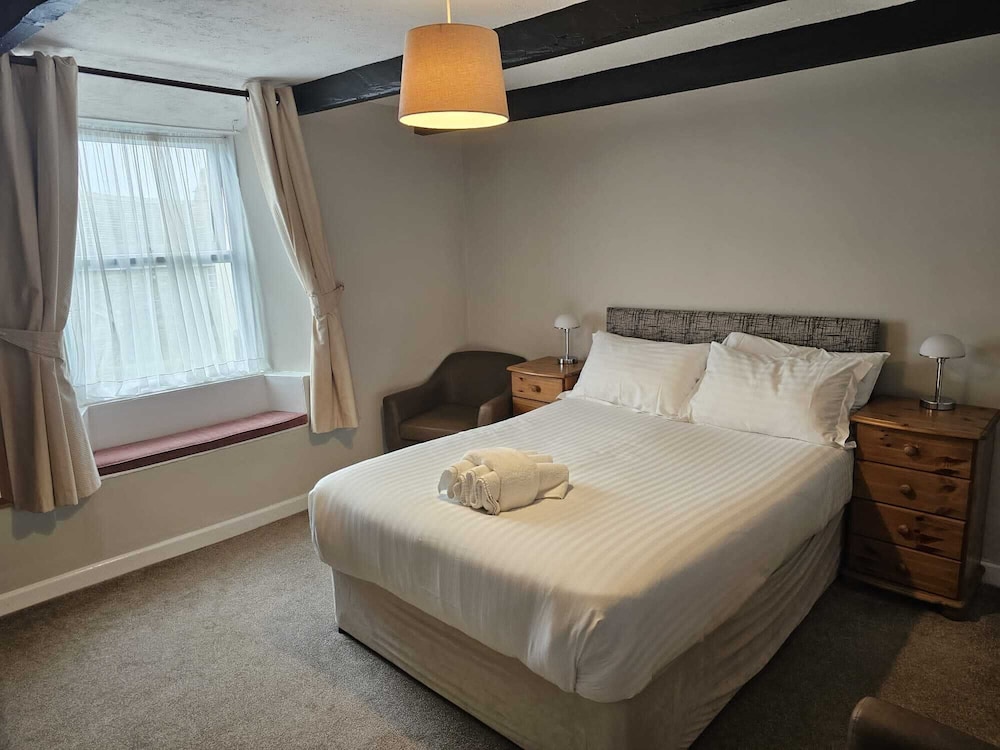 King Arthur's Arms Inn 13/50