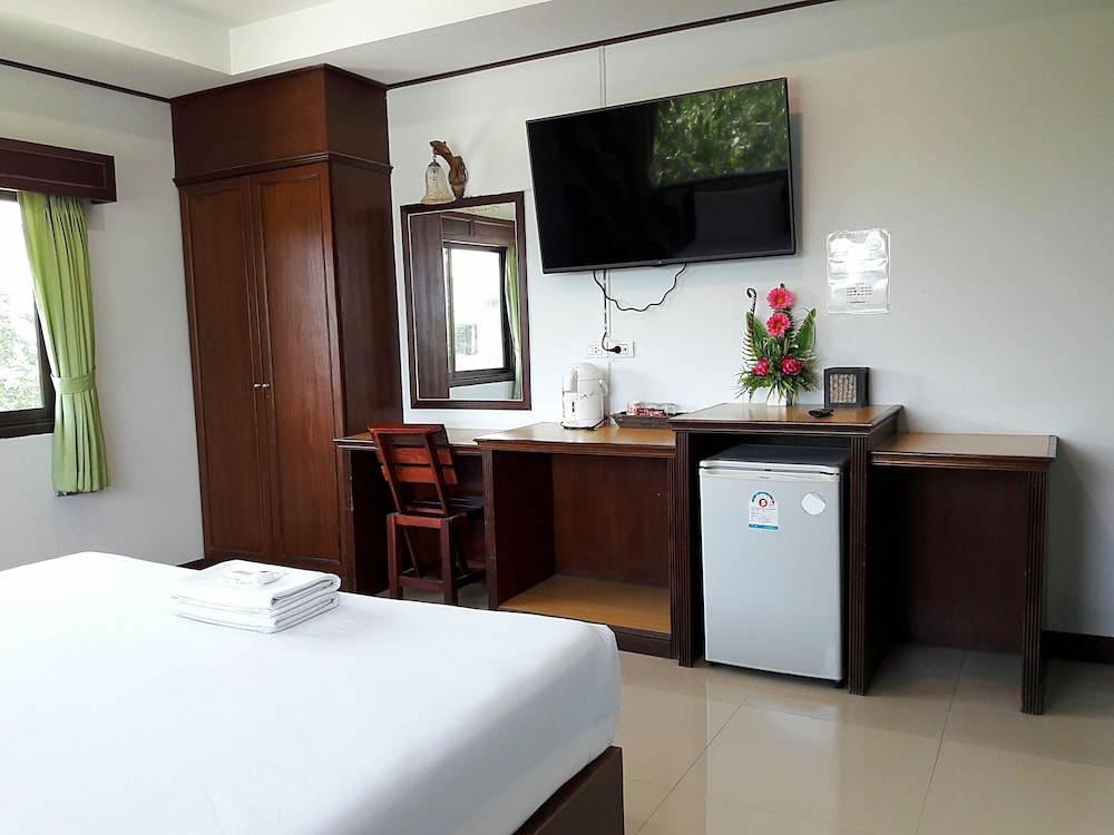 Fahproundfon Hotel 13/32