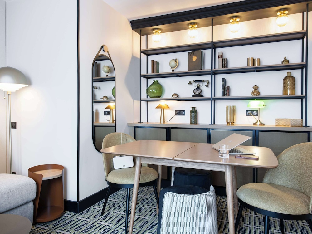 Mercure Paris Bercy Bibliotheque 42/65