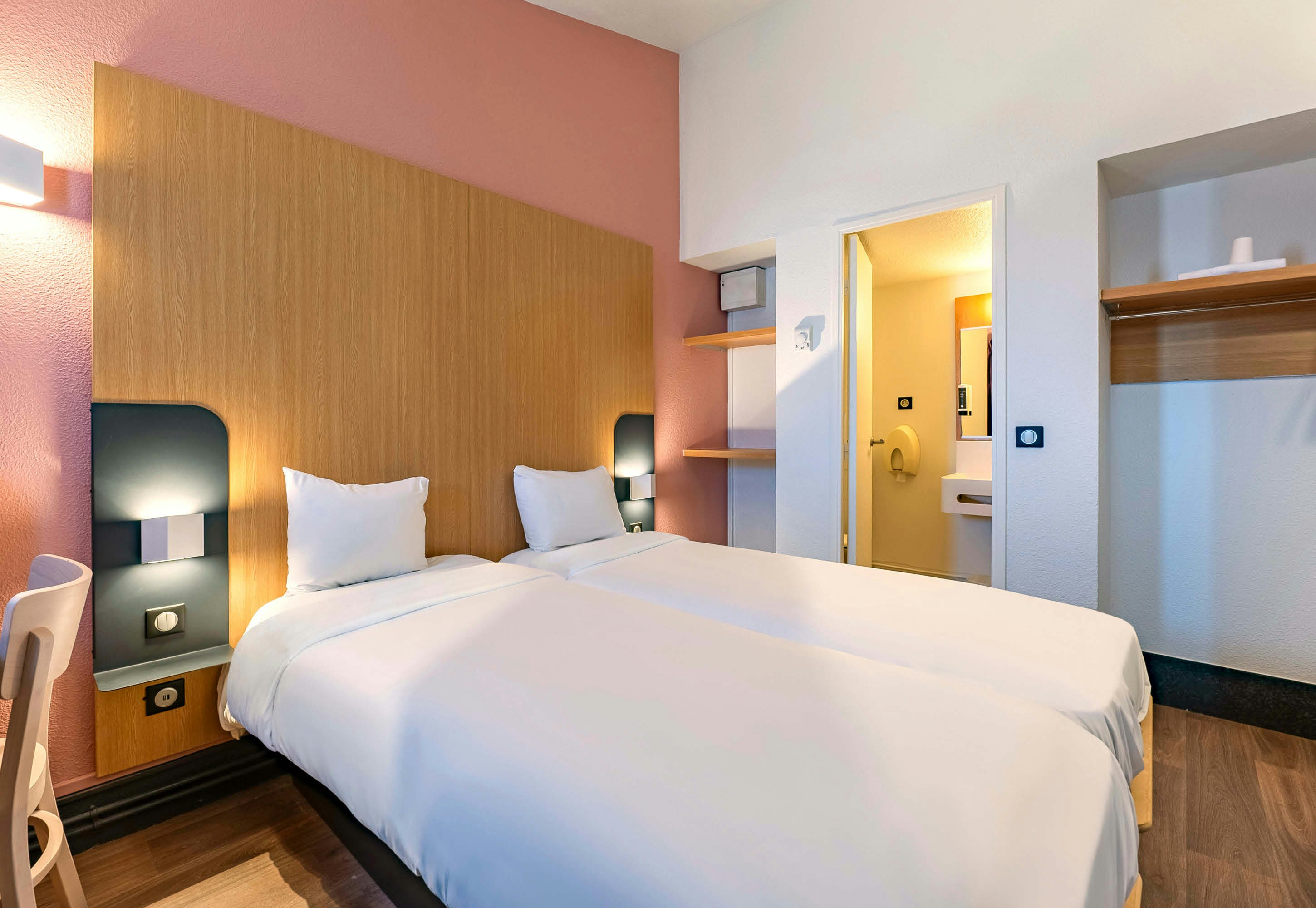 B&B HOTEL Saint Etienne La Terrasse 11/26