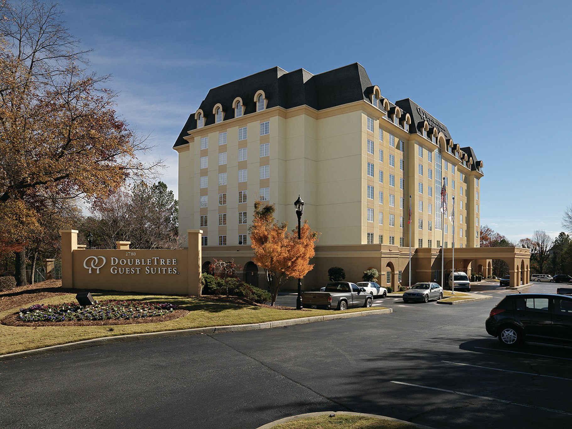 Doubletree Suites by Hilton at The Battery Atlanta 76/81