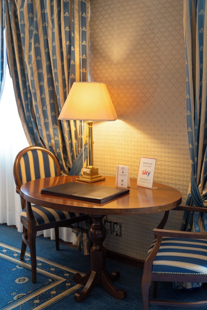 GRAND HOTEL TRENTO 45/49