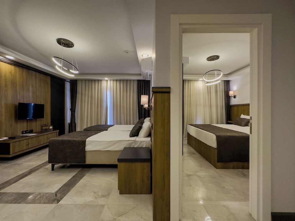 Quality Gold Suite Hotel 15/50