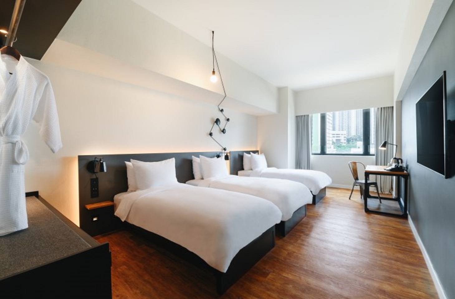 PENTAHOTEL HONG KONG TUEN MUN 4/21