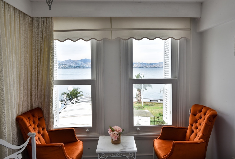 Buyukada Port Hotel 24/50