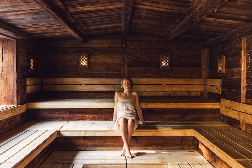 Alpenpalace Luxury Hideaway & Spa Retreat 21/50