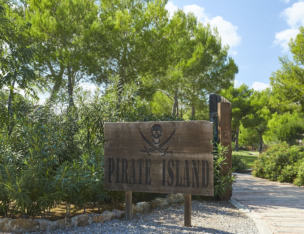 Invisa Hotel Club Cala Verde 2/103