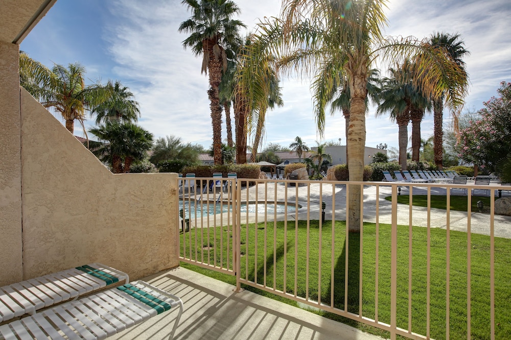 Miracle Springs Resort Spa 11/71