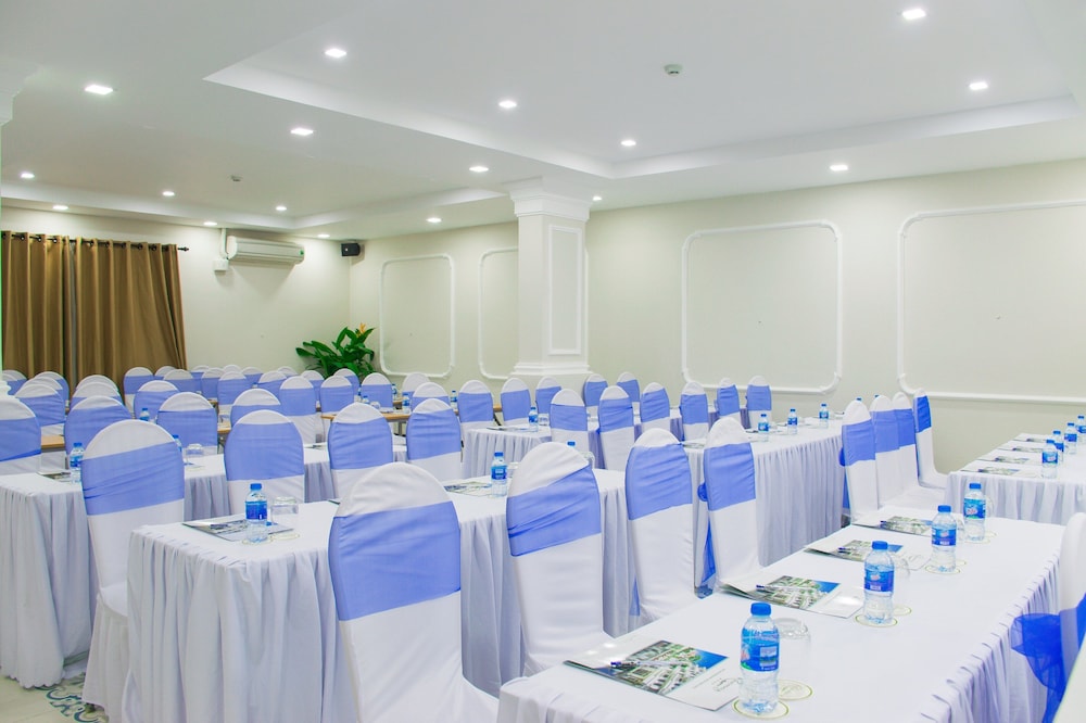 Hoi An Rosemary Boutique Hotel And Spa 35/50