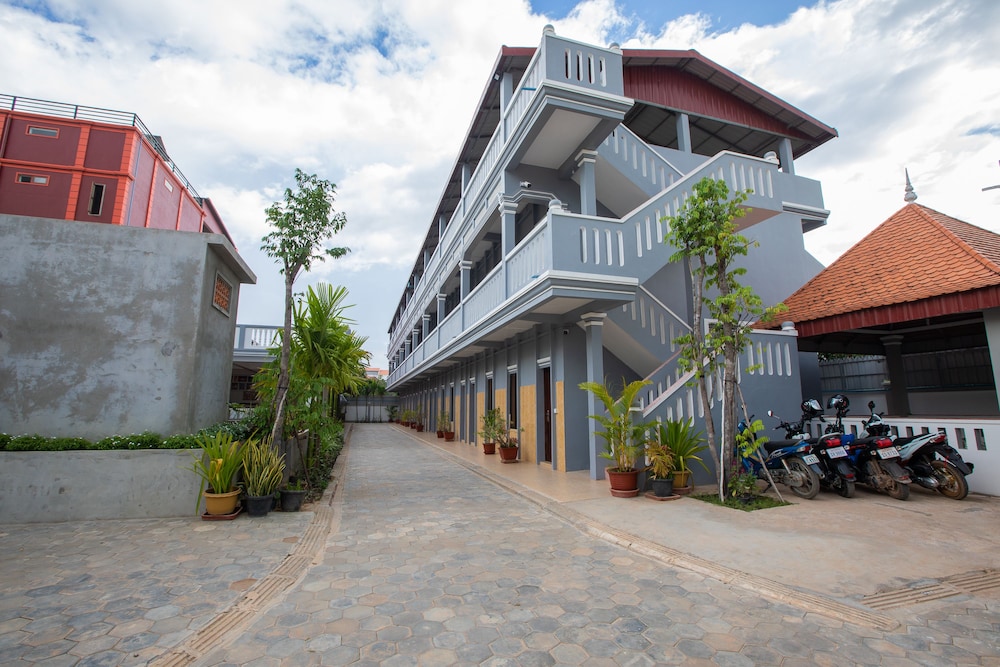 Botoum Hostel 26/33
