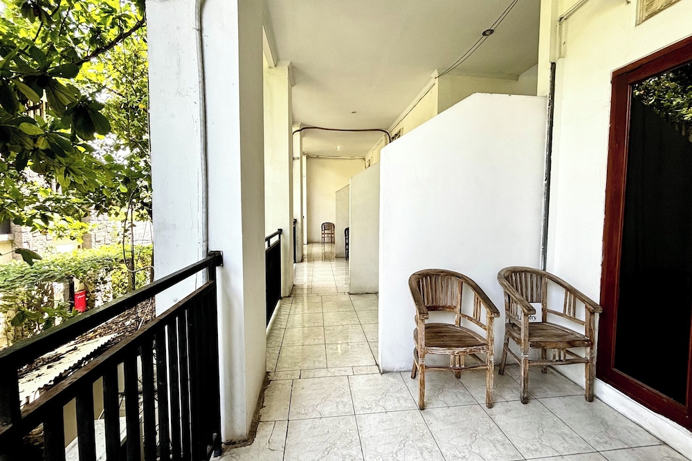 Ketapang Guest House Canggu by ZUZU 27/34