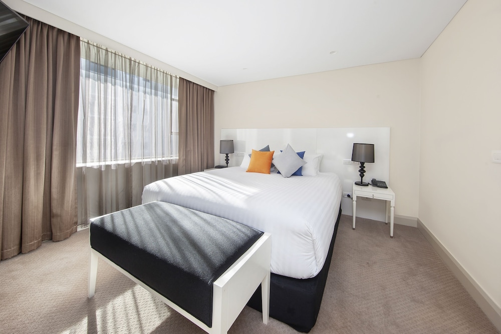 Canberra Rex Hotel 16/67