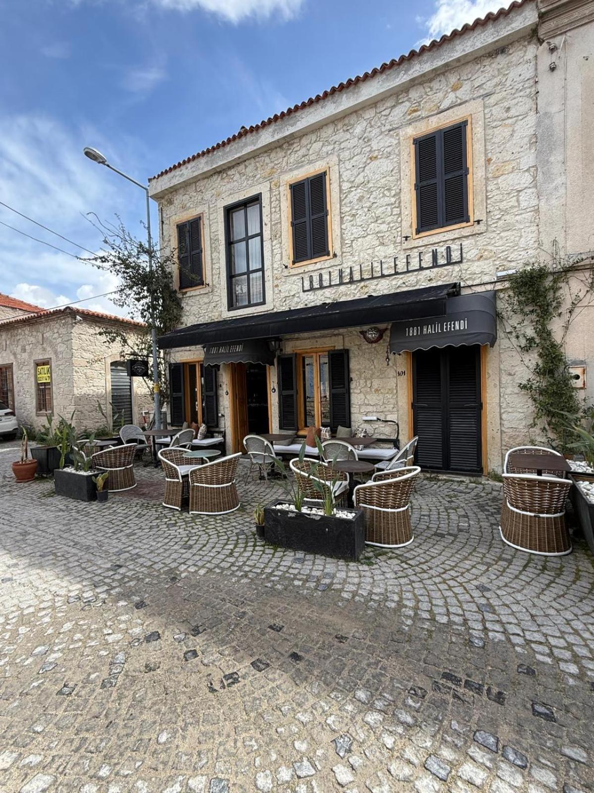 1881 Halil Efendi Alacati 30/33