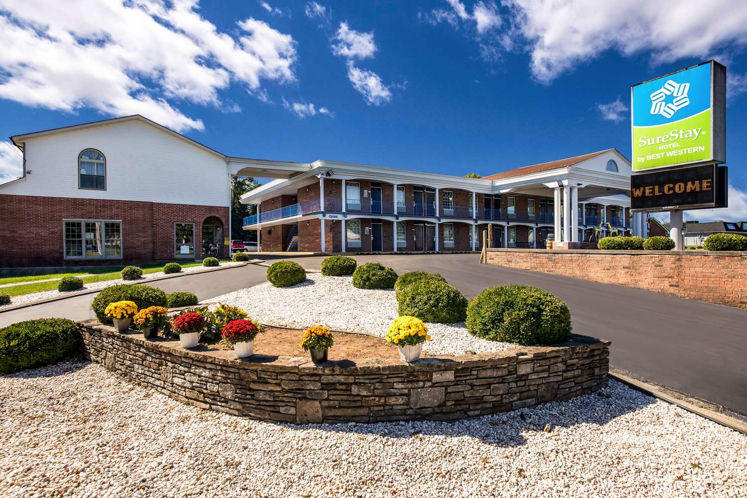 SureStay Hotel by Best Western Bardstown General Nelson 17/18