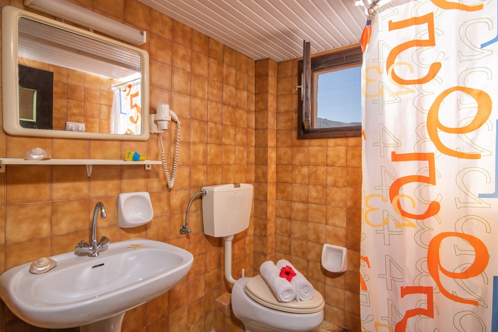 Iliostasi Beach Apartments 43/46