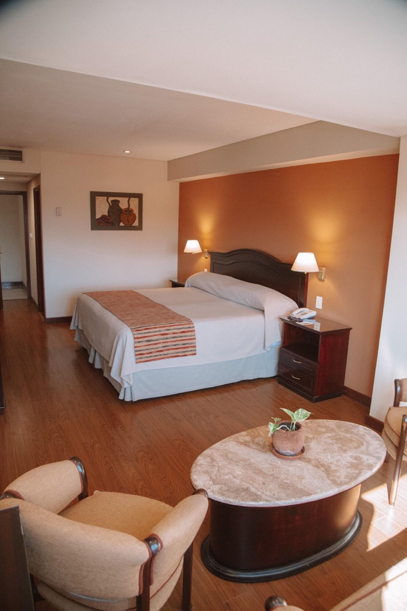 Junior Suite, Studio