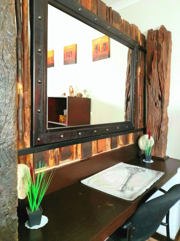 Breena Bnb Guest House 50/50