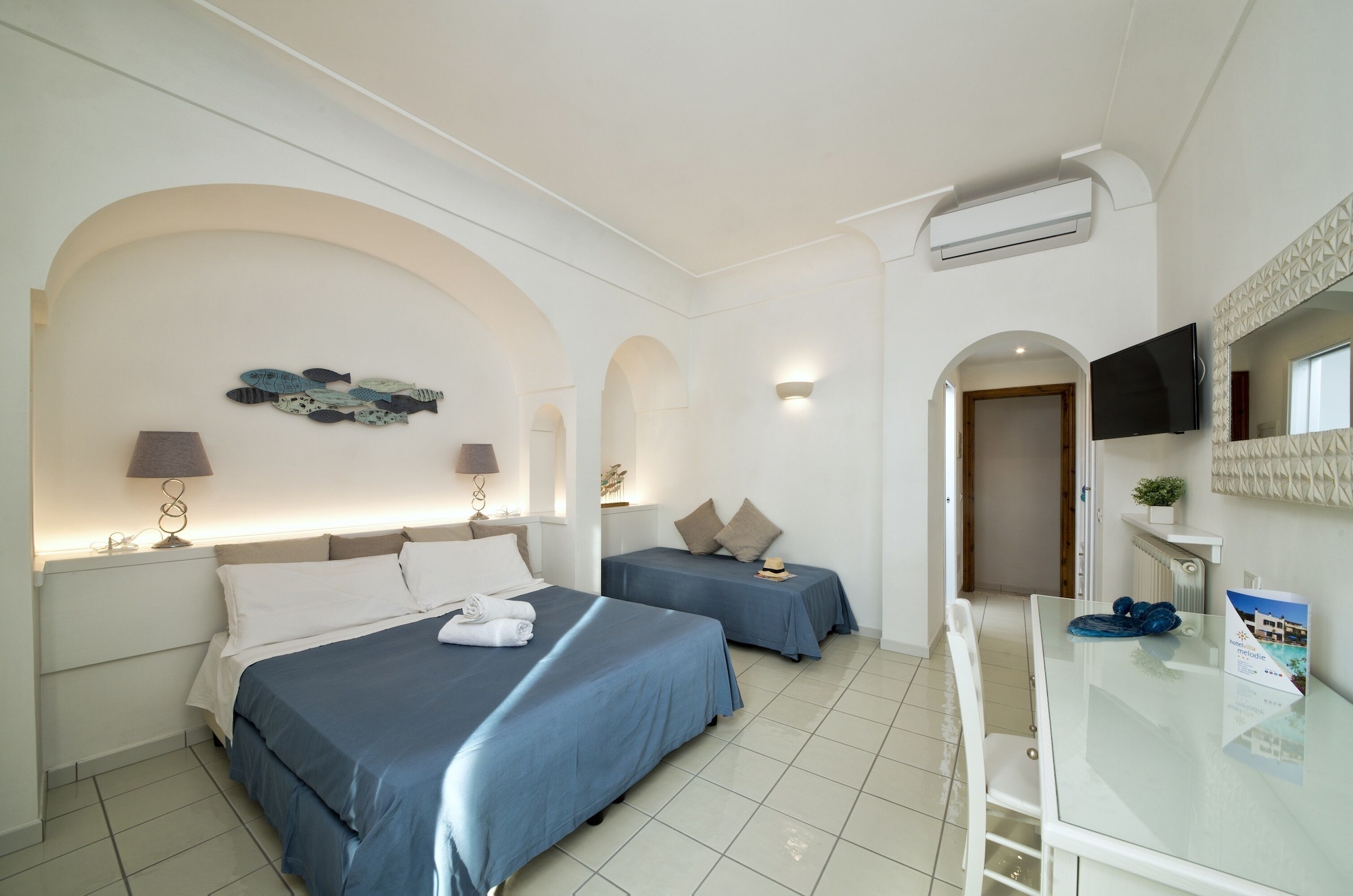 Superior, Double Bed, Sea View