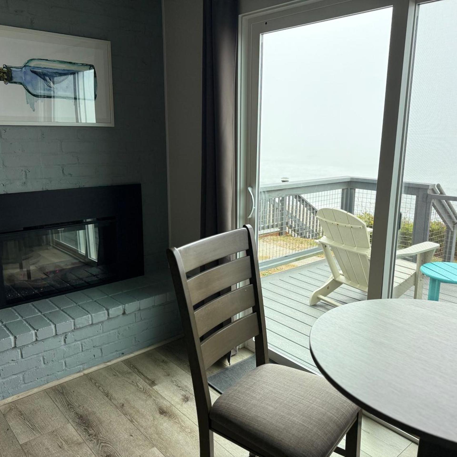 West Beach Suites 24/50