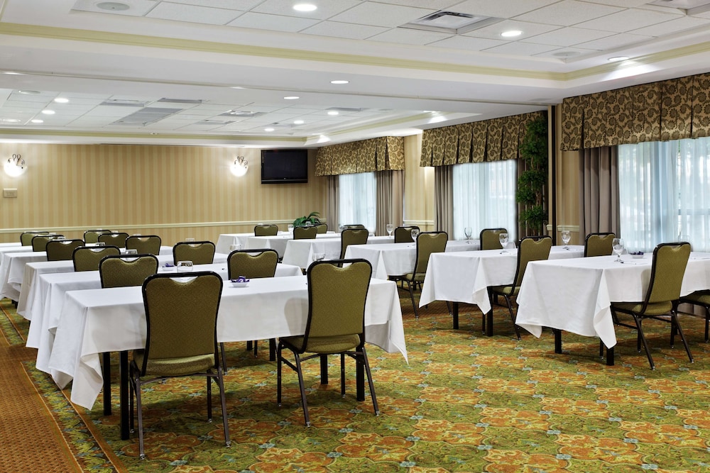 Hilton Garden Inn Beaufort 37/44