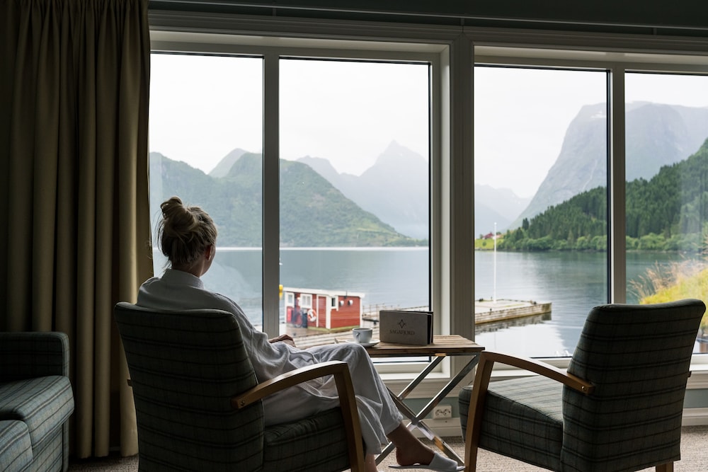 Sagafjord Hotel 23/42