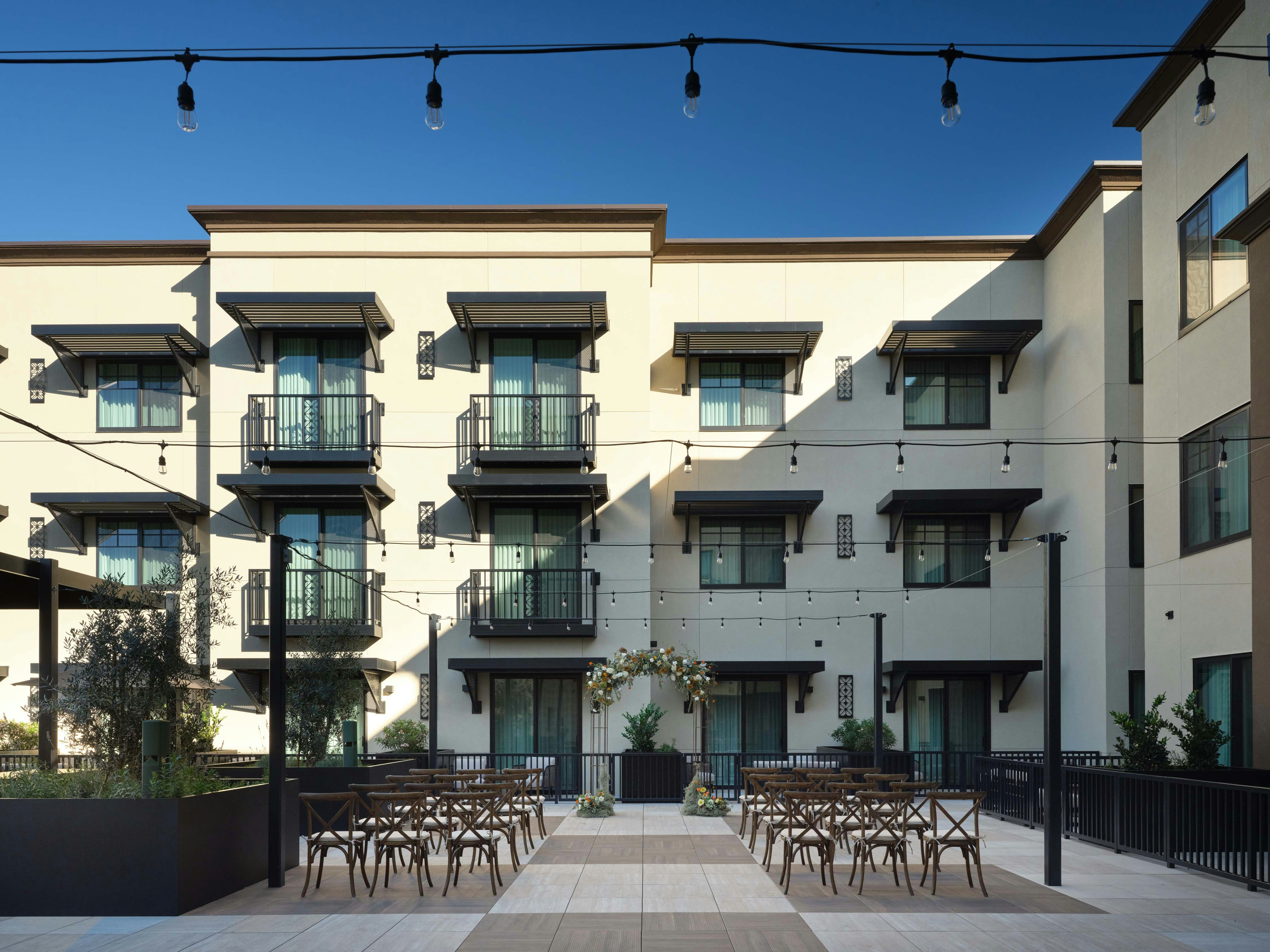 The Ava Hotel Paso Robles, Curio Collection by Hilton 3/45
