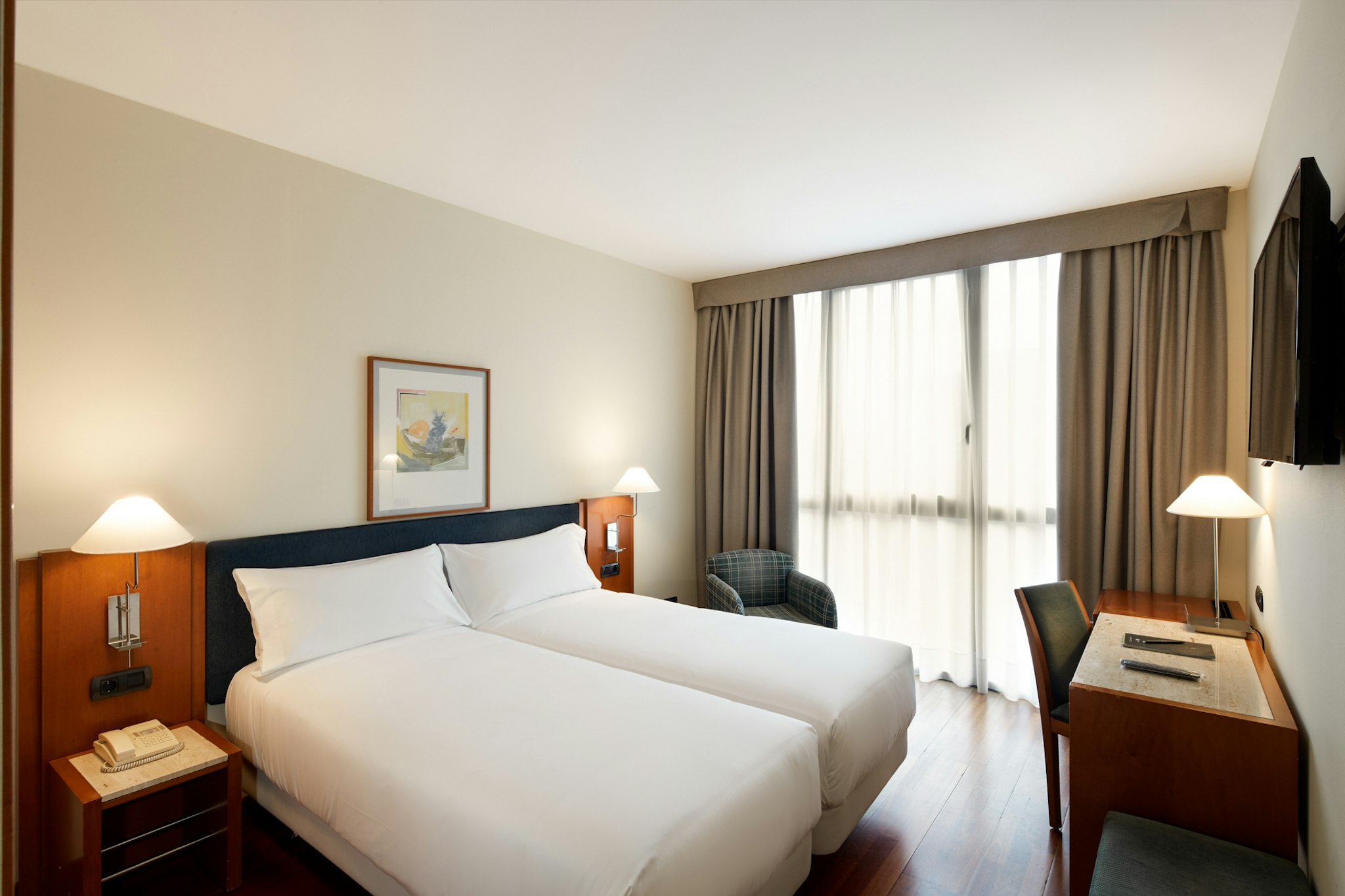 CLASSIC, TWIN BEDS