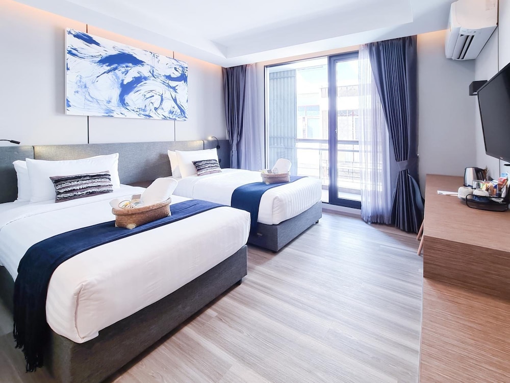 Sova Hotel Bangkok 10/61