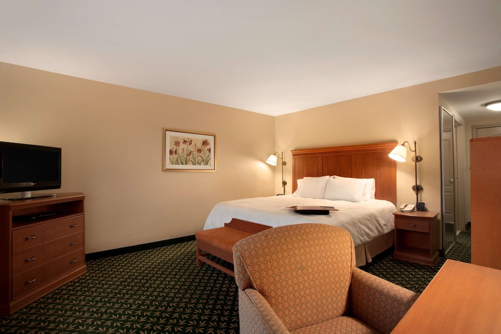Hampton Inn Canon City 6/32