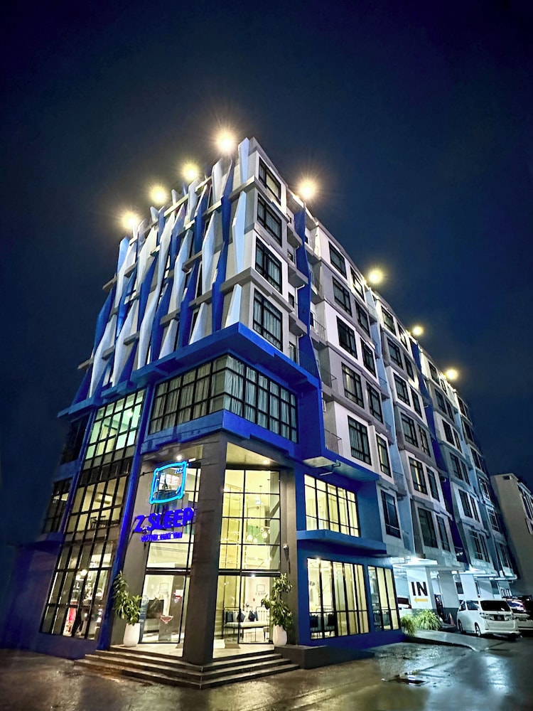Z Sleep Hotel 4/59