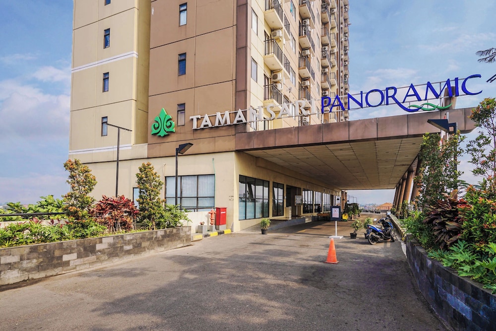 OYO Flagship 483 Tamansari Panoramic Bandung 29/33