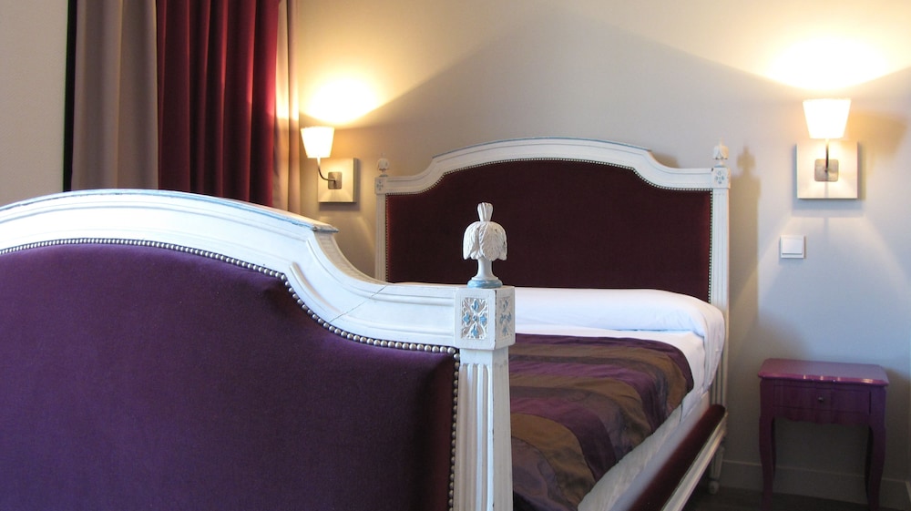 HOTEL DE FRANCE 11/55