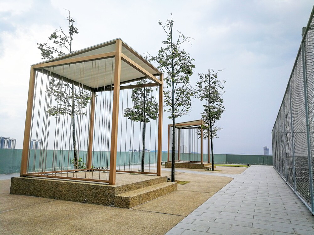 Encorp Strand Residence at Kota Damansara 2/50