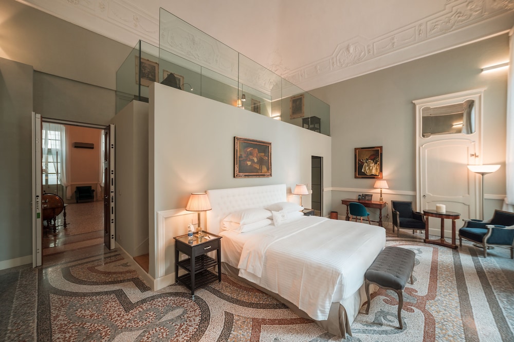 Royal Palace Hotel and Spa 9/33