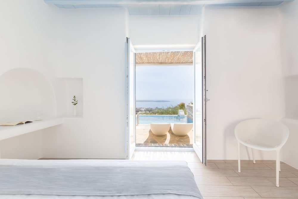 Calme Boutique Hotel Paros 50/50
