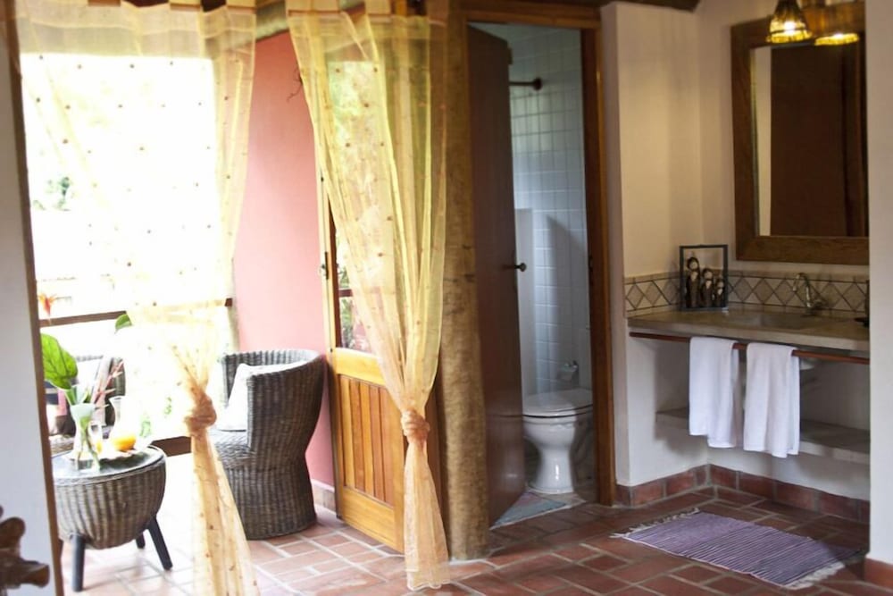 Villa Manakas 44/78