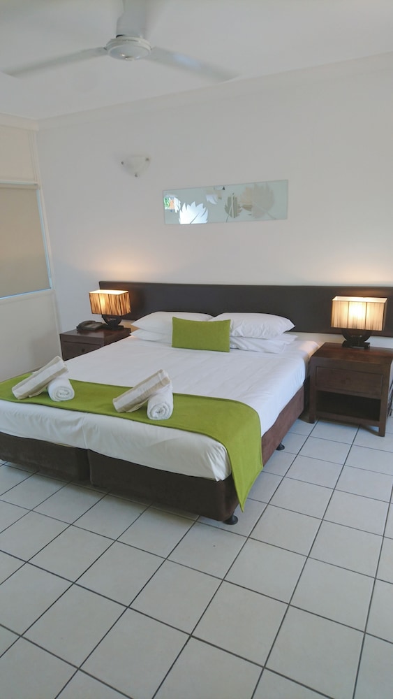 Sarayi Hotel 8/31