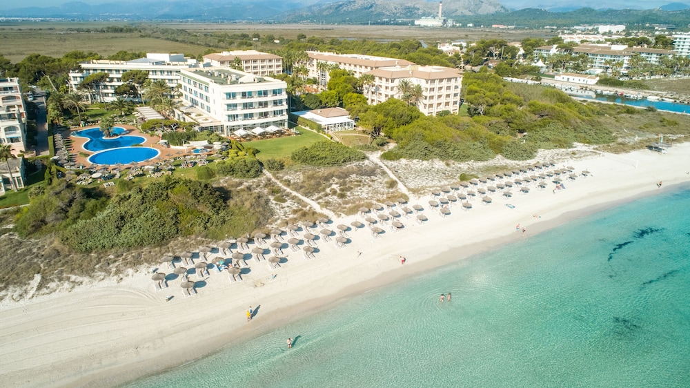 Grupotel Natura Playa 28/32