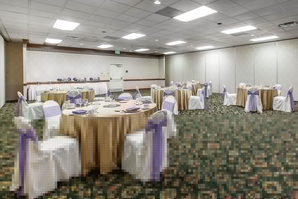 Clarion Hotel Anaheim Resort 38/45
