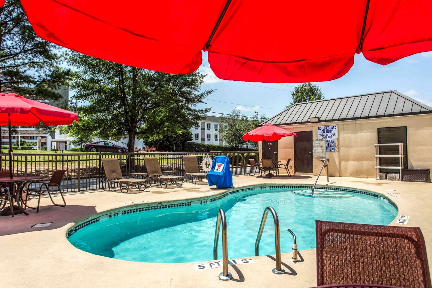 Quality Inn Fort Mill near Carowinds Blvd. 40/41