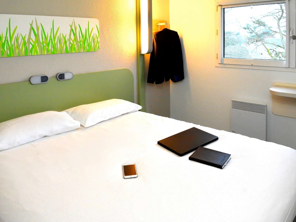 Ibis Budget Rouen Sud Zenith 19/49