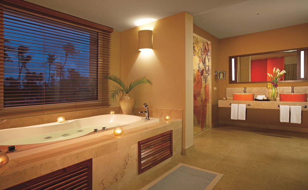 Breathless Punta Cana Resort & Spa - Adults Only - All Inclusive 10/63