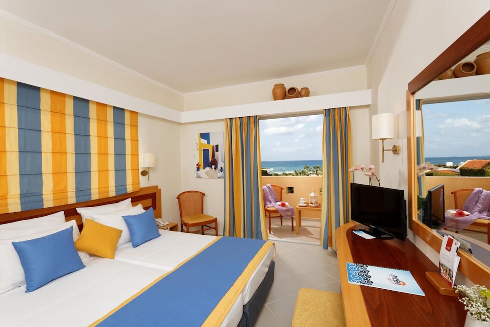 DOUBLE ROOM SUPERIOR SEA VIEW