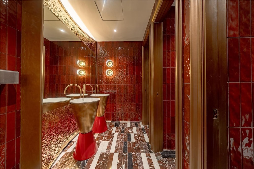 Aiden by Best Western Surawong Bangkok 25/48