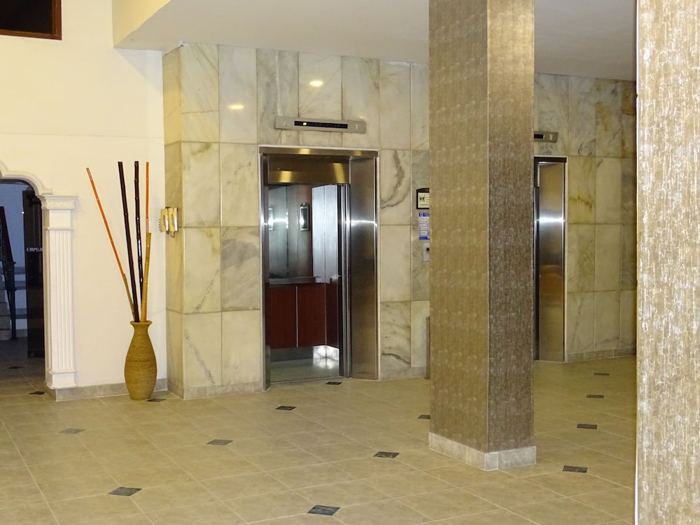 Hotel Tonchala 28/58